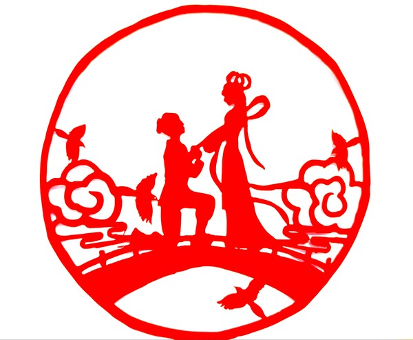 雄安永乐国际F66智汇城项目七夕剪纸活动--《鹊桥仙情定》（作者：四公司 韦秋练） .jpg